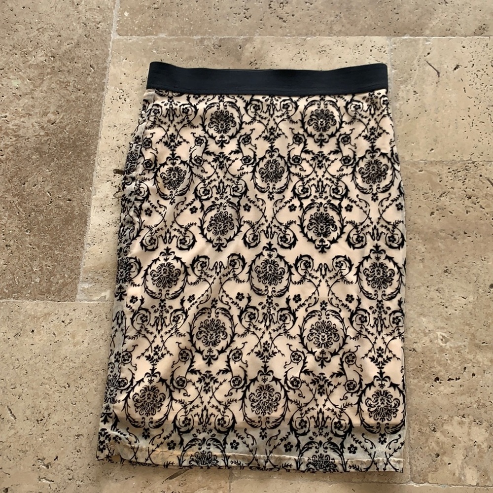 COPY - Forget 21 nude illusion pencil skirt with French design